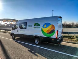 IVECO unveils the first road-ready eDaily with integrated dynamic and static wireless charging, marking a new step toward the future of mobility